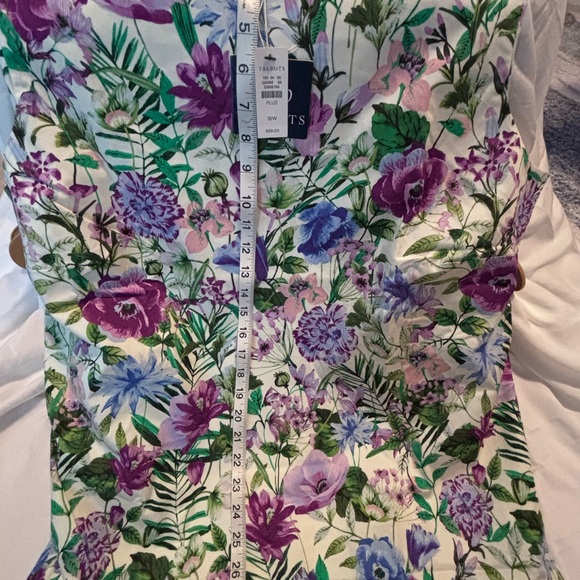 NWT RSVP by Talbots Size 18W. Floral Tank Top - Purple and Green - Picture 3 of 12